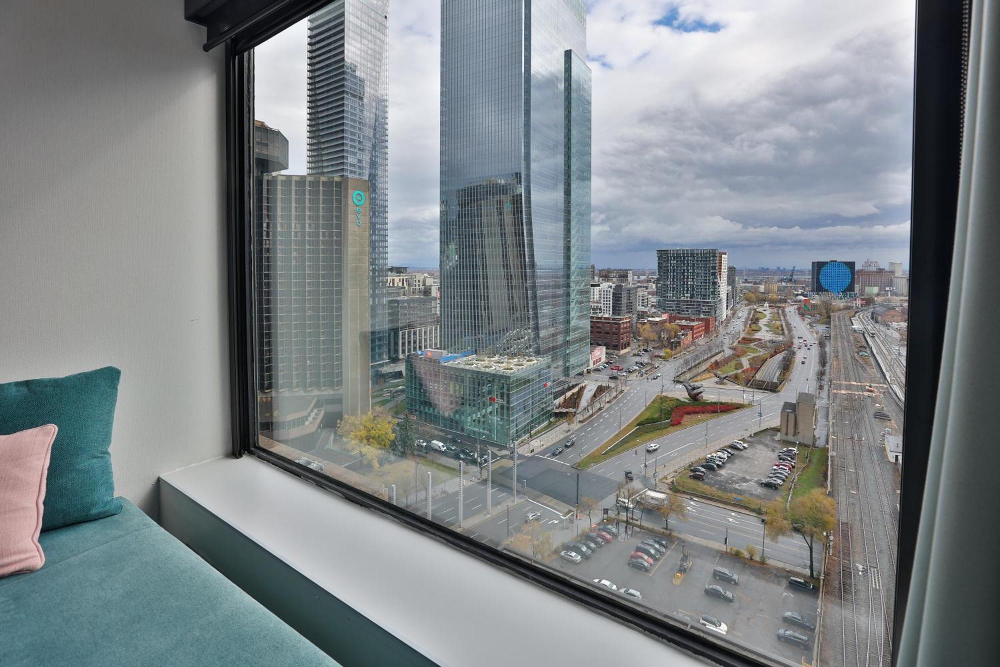 Hotel Bonaventure Montreal Zewnętrze zdjęcie